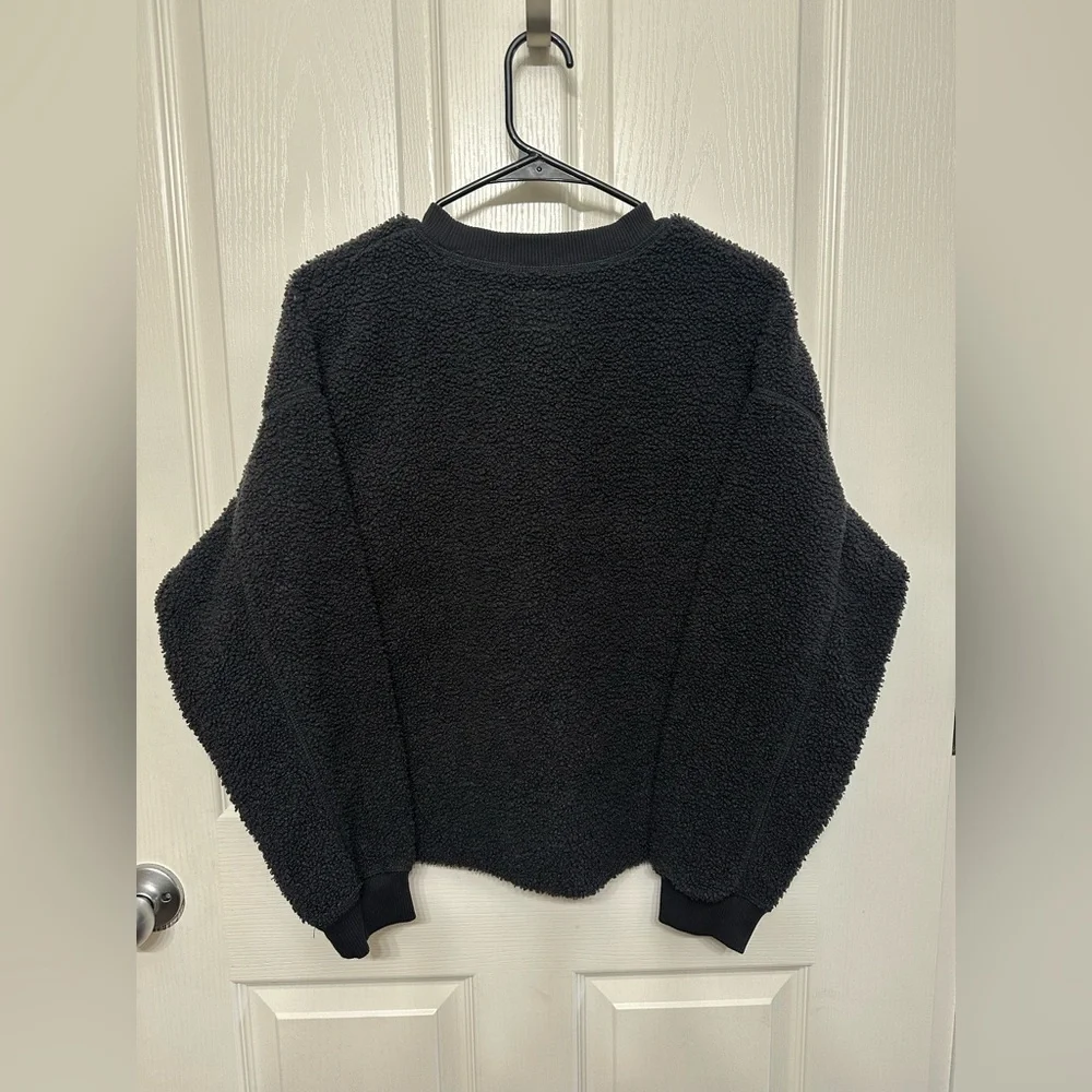 American Eagle Teddy‎ Sherpa Pullover